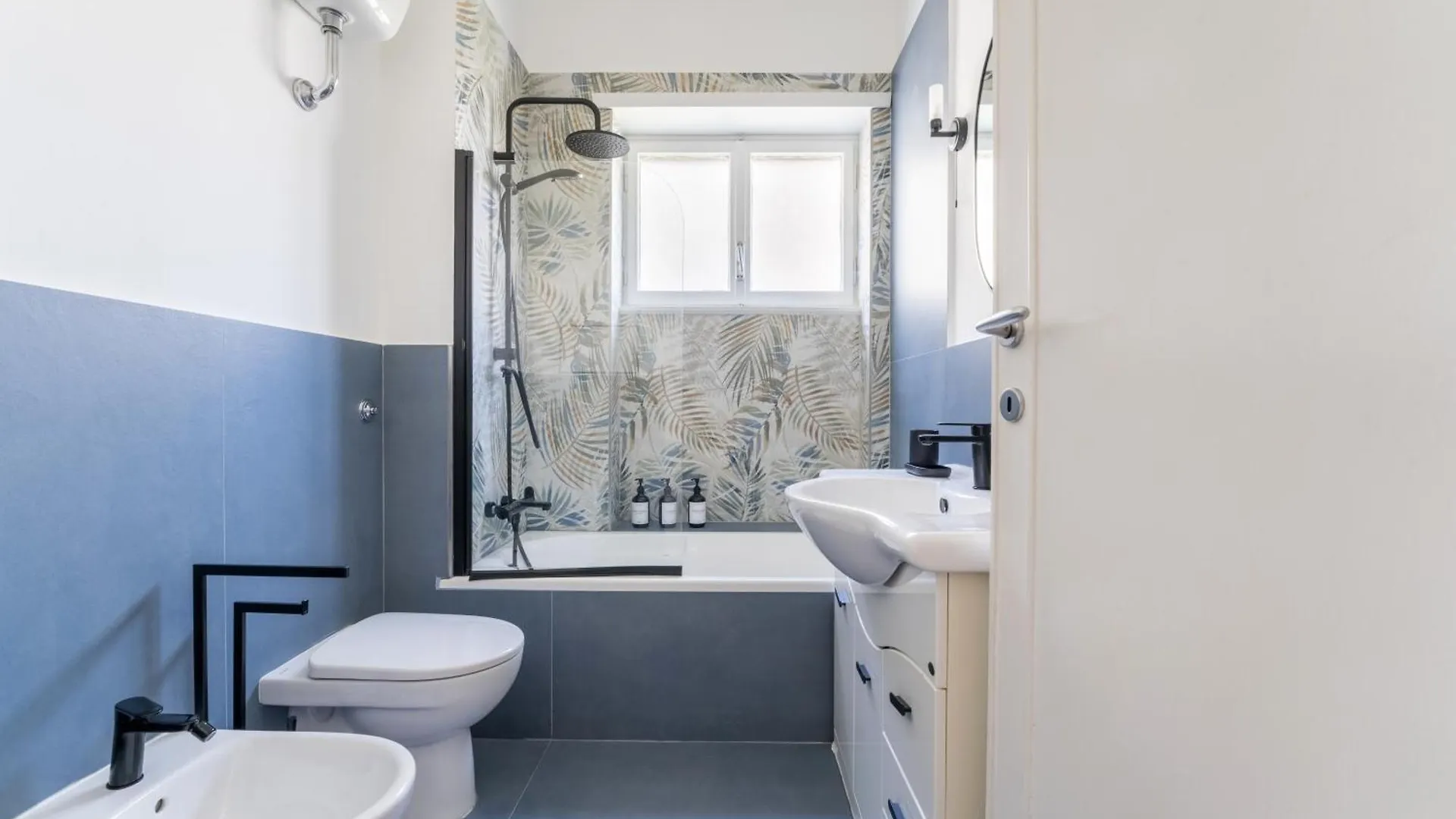 ローマFlaminio Blues, Cozy Flat Near Piazza Del Popoloアパートメント イタリア